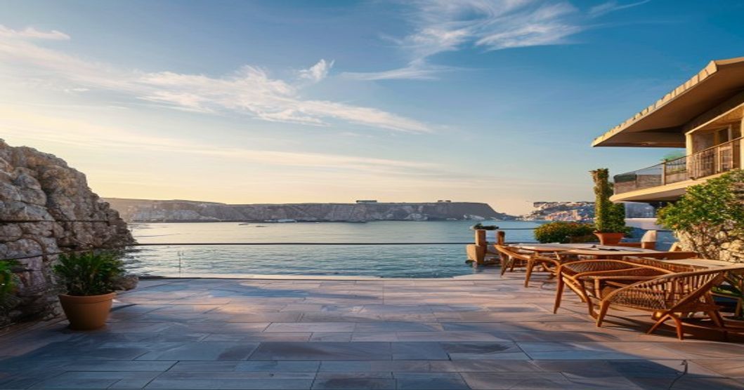 Where to Stay in La Linea for Gibraltar Day Trips 2026: Hotels Closest to the Border